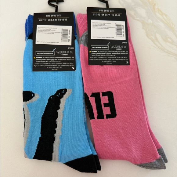 Elvis Presley socks new 7-12 - Picture 2 of 3